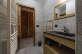 _clients_227330004_photos_56k_404905