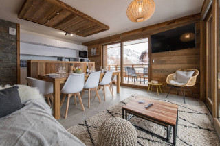 _clients_227330004_photos_54a_337979