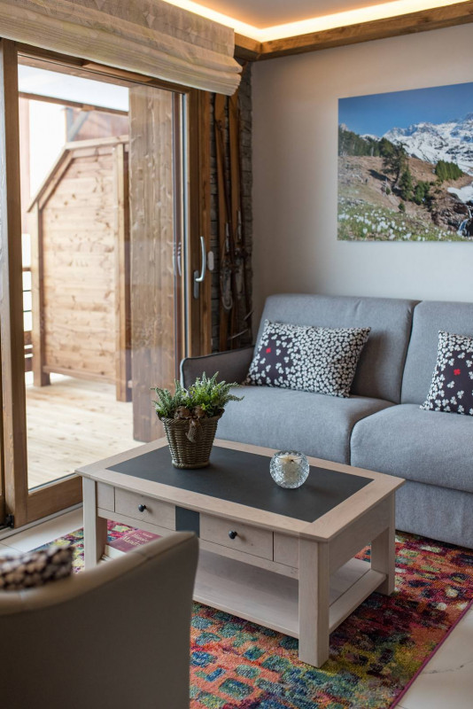 _clients_227330004_photos_53b_366561