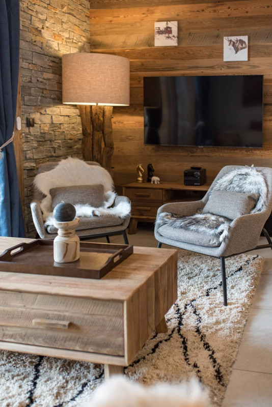 _clients_227330004_photos_60b_313447 _clients_227330004_photos_60b_313447